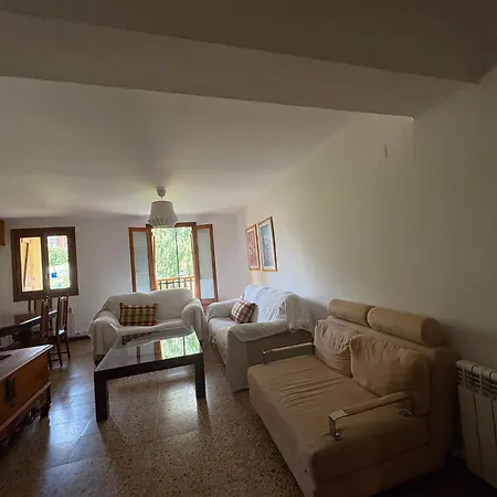 Miralrio Apartament *